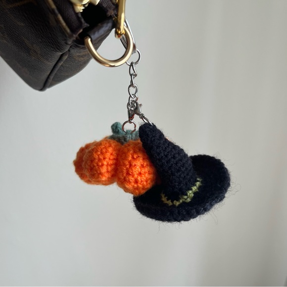 Mom-Knitted Halloween Pumpkin Keychain Bagchain Mini Pumpkin - Picture 4 of 5